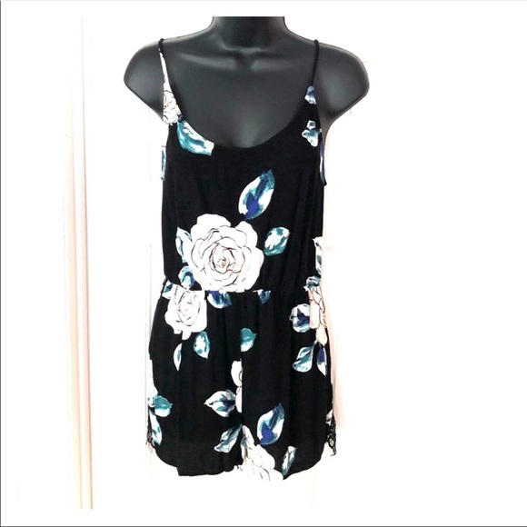 PacSun Dresses & Skirts - 🌸BUY2GET1FREE Kendall and Kylie black floral romper